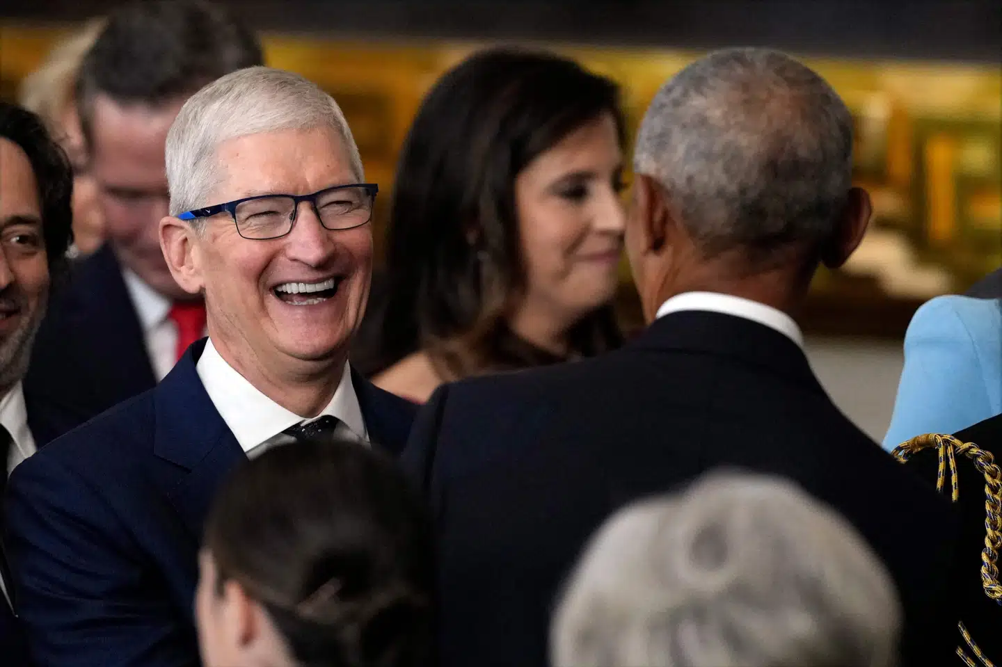 Tim Cook, der er topchef i Apple, kan glæde sig over, at selskabet har haft et kvartal med rekordhøj omsætning. (Arkivfoto).