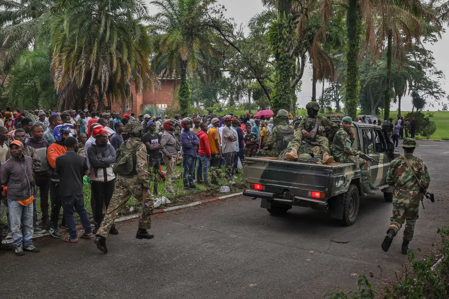 Medlemmer af oprørsgruppen M23 i militæruniform i DR Congo. (Arkivfoto).