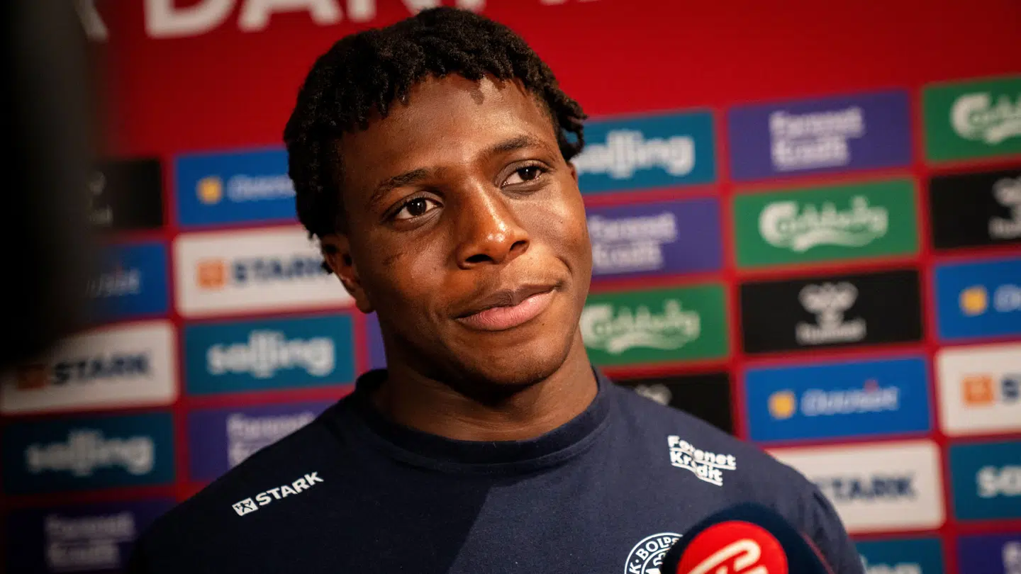 Patrick Dorgu er på plads i Manchester United.