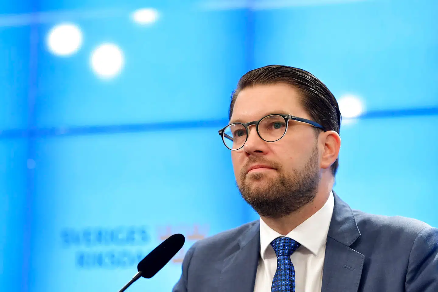 Partileder Jimmie Åkesson er ikke overrasket over den gode måling. Det skyldes, at svenskerne i stigende grad forstår de problemer, som Sverigedemokraterna påpeger, siger han.