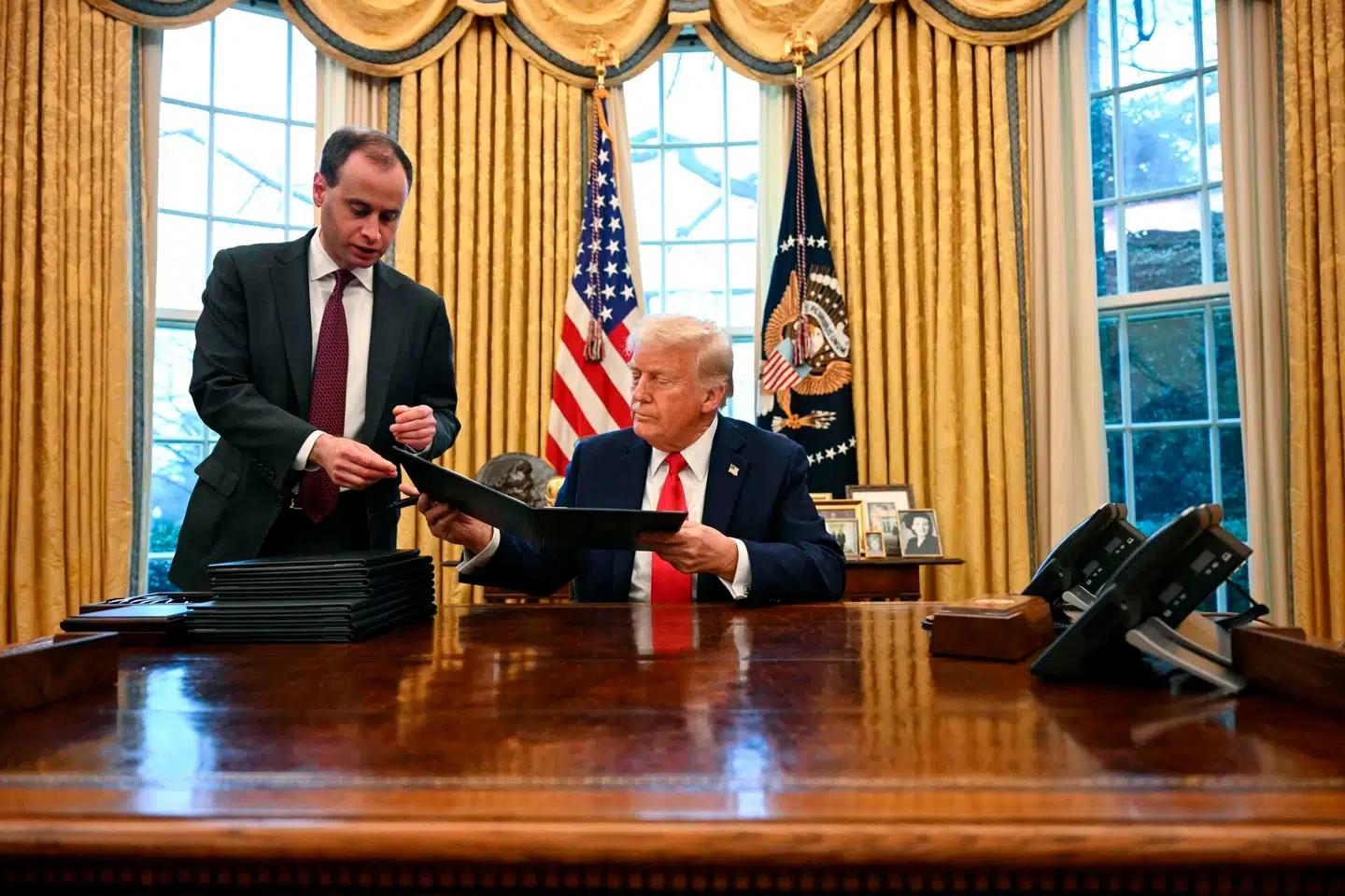 Donald Trump har sat straftolden mod Mexico på pause. Til gengæld sender Mexico 10.000 soldater til den mexicansk-amerikanske grænse.