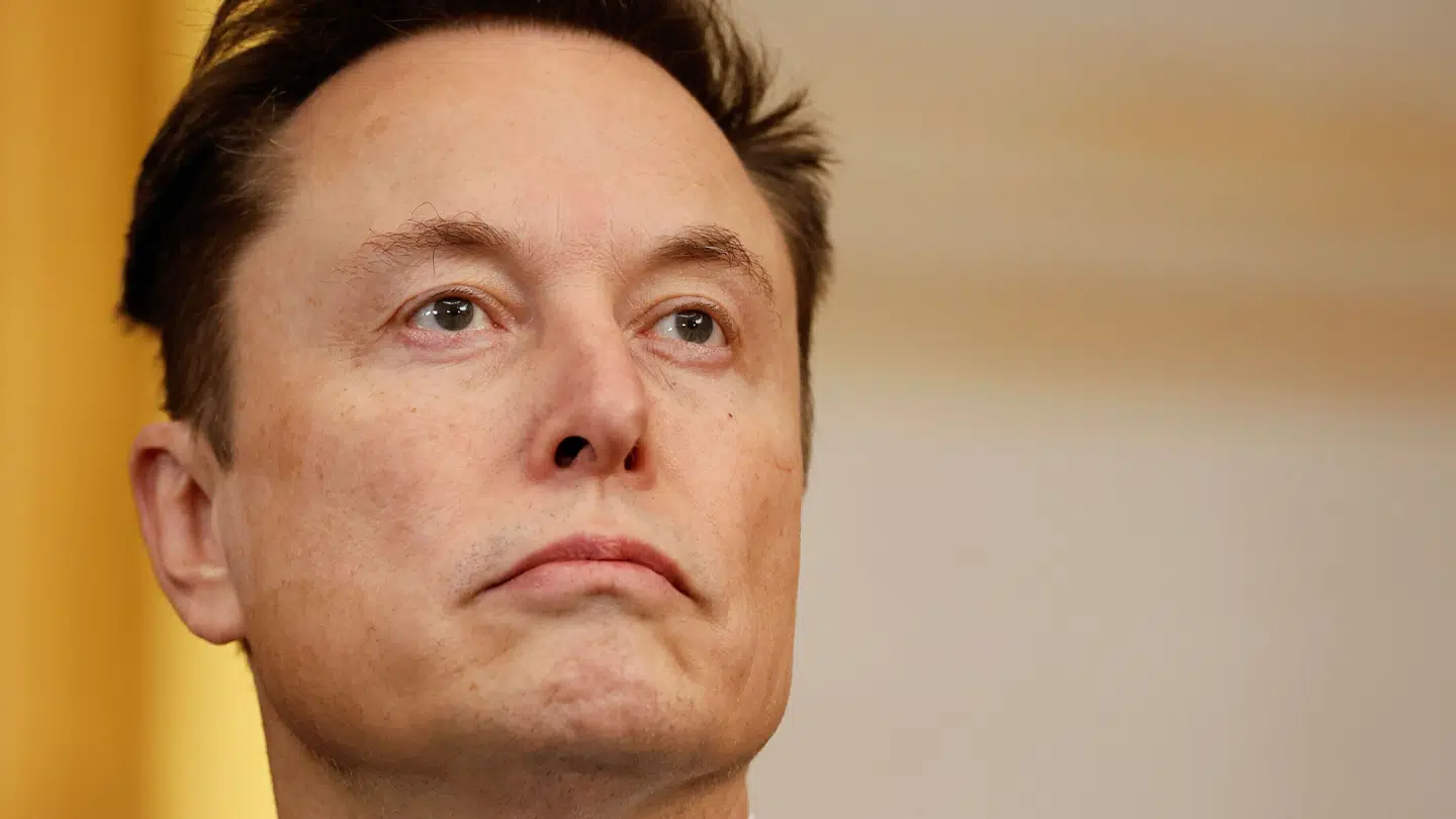 Elon Musk må konstatere, at Tesla-salget er styrtdykket i Frankrig.