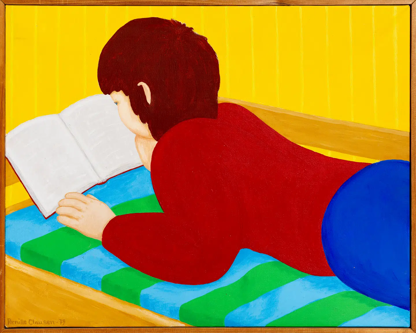 Pernille Clausens naivistiske malerier – her »Emil læser« fra 1981 – får næppe en plads i kunsthistorien, men de er interessante at stifte bekendtskab med.