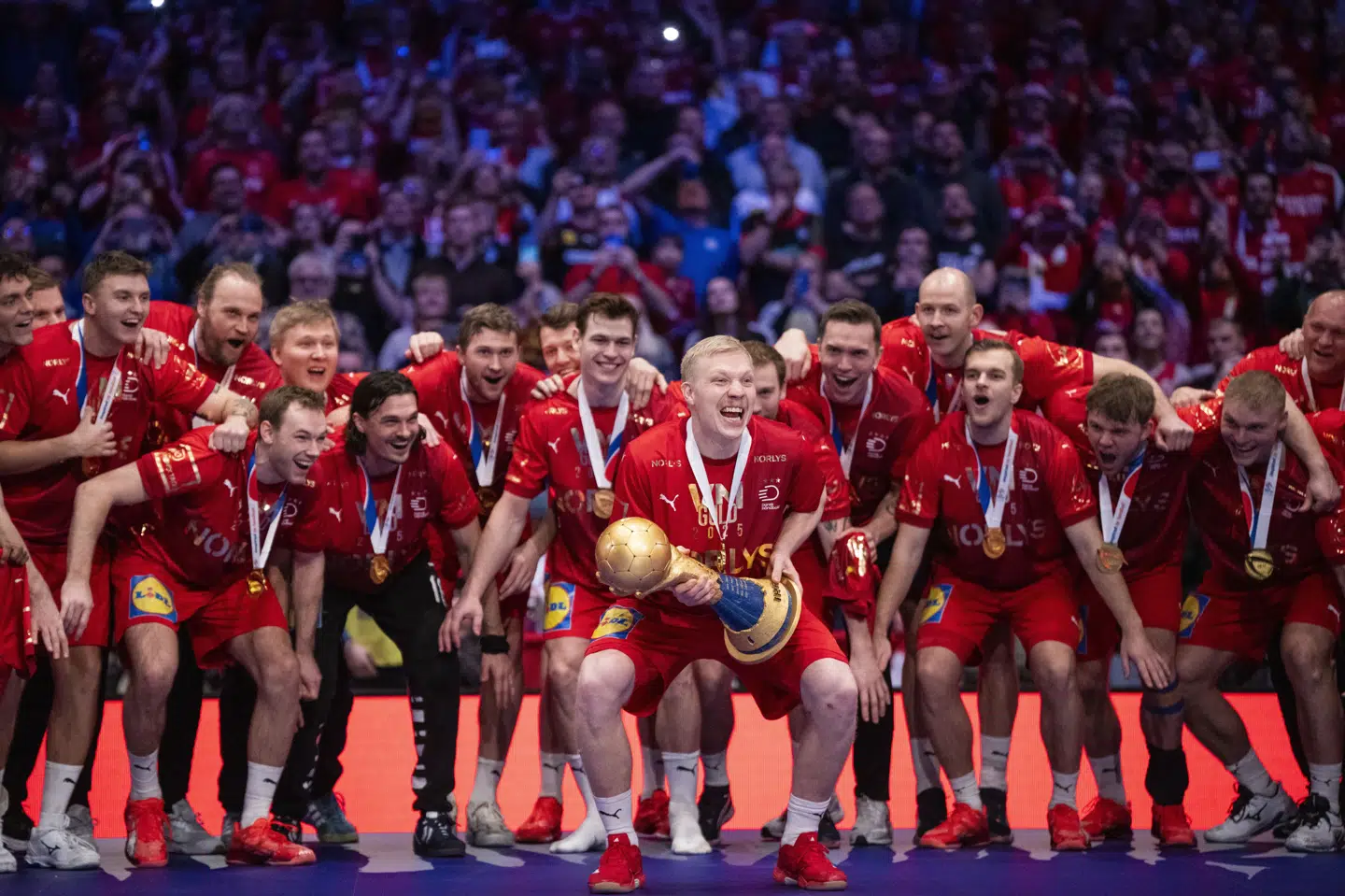 Der var stor interesse for at se håndboldfinalen søndag aften. Over to millioner så med på tv-skærmene hjemme i Danmark. (Arkivfoto).