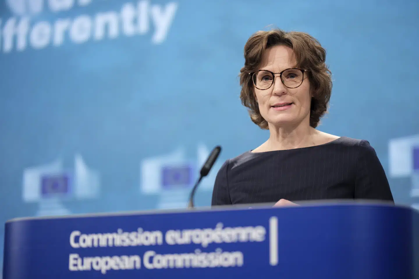 EU-kommissær for miljø, Jessika Roswall, vil ændre EU's habitat-direktiv, så ulven får en lavere beskyttelsesstatus end hidtil. Det skal give bedre mulighed for at regulere bestanden. (Arkivfoto).