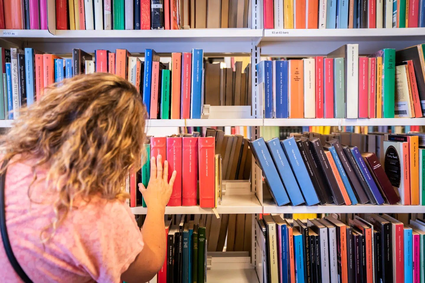 Der er ikke altid en sammenhæng mellem en lang uddannelse og en høj løn, viser ny opgørelse.