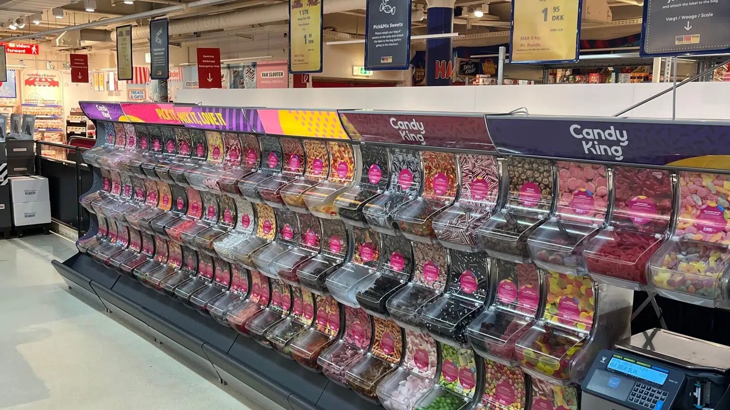 Sådan ser det fyldte slikskuffer ud i Bordershop, men det var dog ikke det syn, som mødte mange kunder.