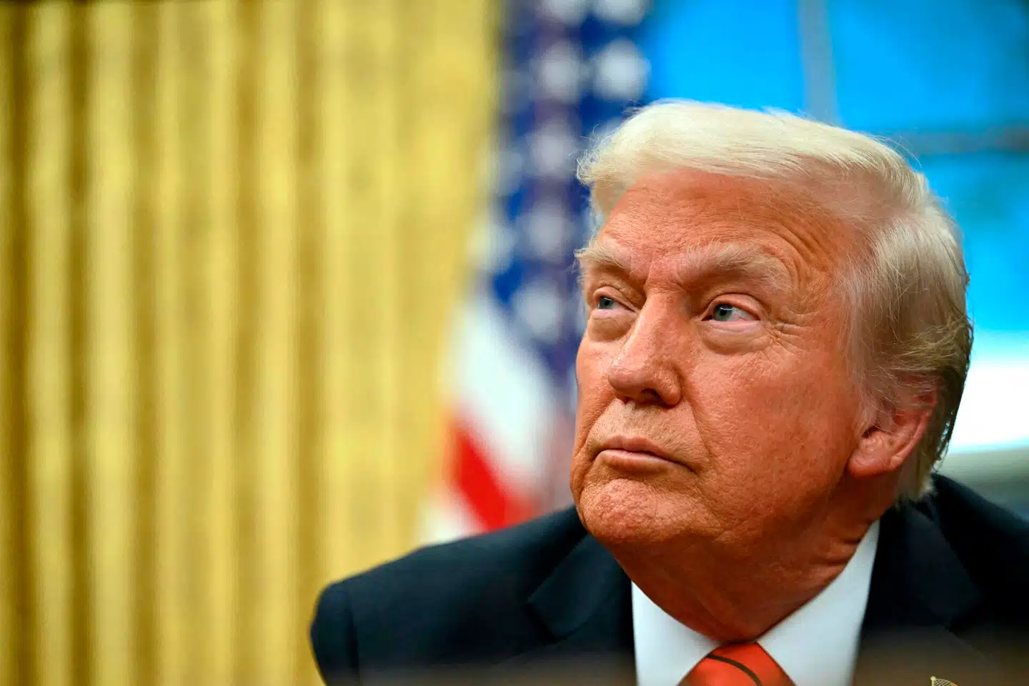 Onsdag havde den amerikanske præsident et langt telefonopkald med Ruslands Vladimir Putin. Her aftalte de, at de to landes ledere snarligt skal mødes.