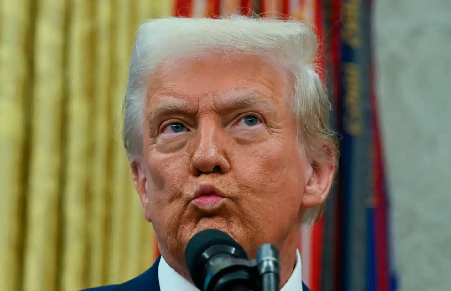 »Verdenskrigene og Den Kolde Krig fik dig til at erkende, at man ikke kan skjule sig fra verden. Med stor energi og generøsitet skabte du en ny verdensorden, som Trump nu opløser,« skriver Per Stig Møller.