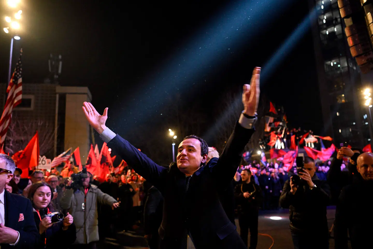 Kosovos nuværende premierminister, Albin Kurti, erklærede sig selv som vinder af søndagens valg i landet. Foto: Armend Nimani, Scanpix