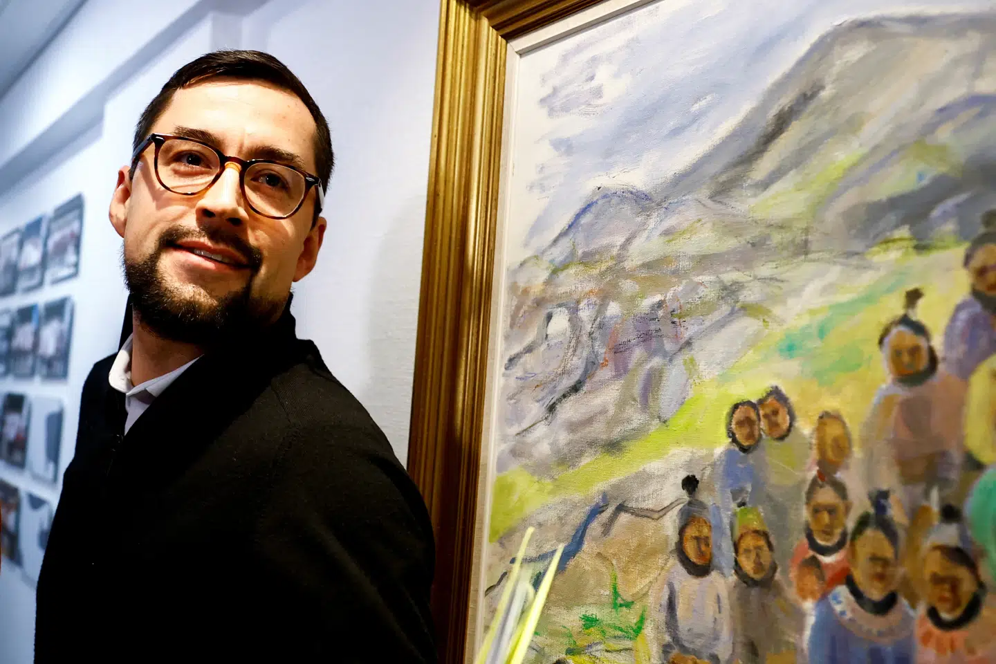 Landsstyreformand Mute B. Egede var hurtig til at slå politisk mønt på DRs dokumentaren »Grønlands Hvide Guld.« På baggrund af udsendelsens stærkt omdiskuterede og ifølge forskere »misvisende« tal over dansk salg af grønlandsk kryolit har han blandt andet spurgt: »Hvor ville Danmark være uden Grønland?«