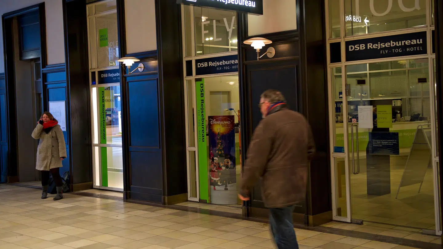 Flere rejsende på Aarhus Banegård fik lørdag aften en ubehagelig oplevelse.