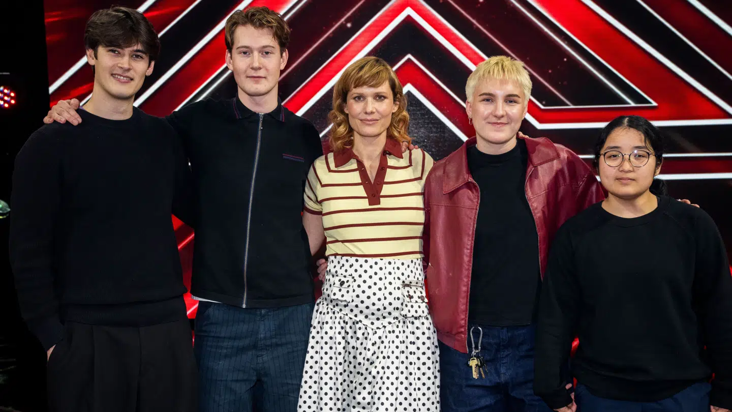 Oh Land med sit 'X Factor'-hold.