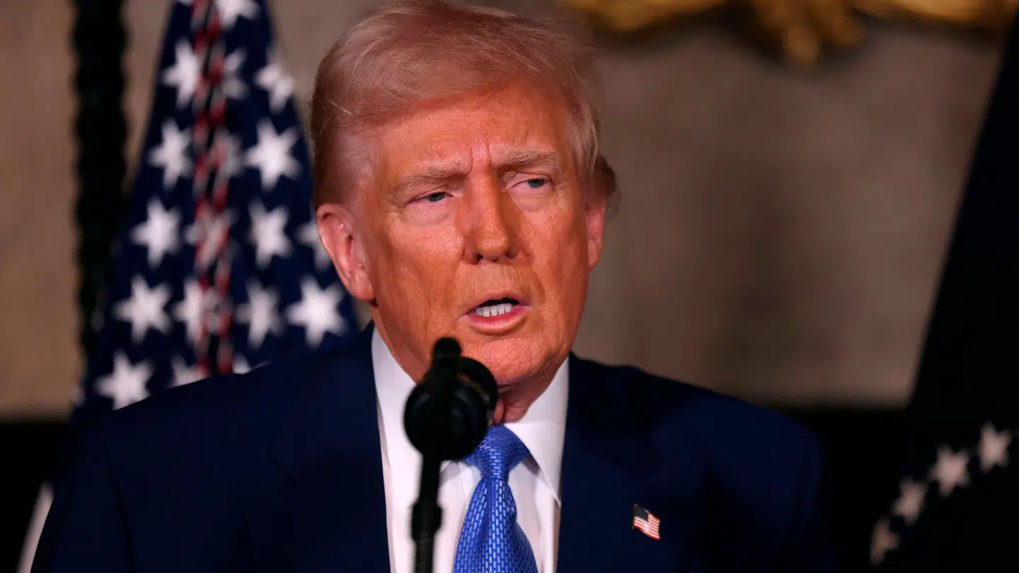 Tirsdag kommer USAs præsident Donald Trump med hårde ord om Ukraine på et pressemøde.