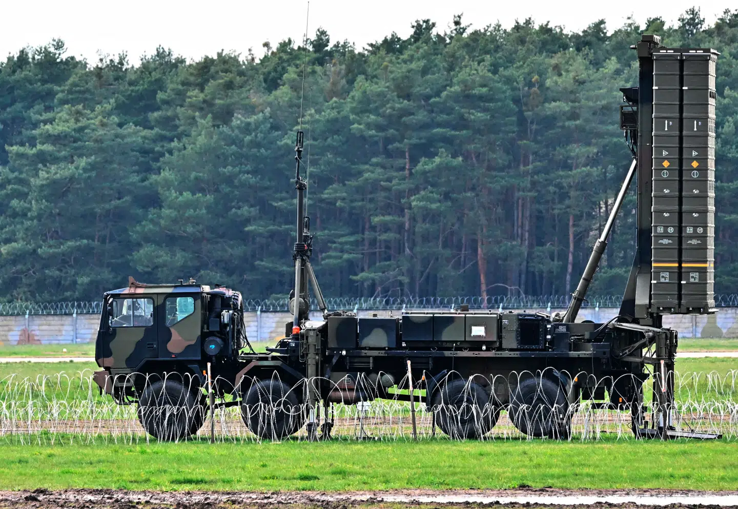Det europæiske langtrækkende luftforsvarssystem SAMP/T har konkurreret med amerikanske Patriot om at blive det danske valg.