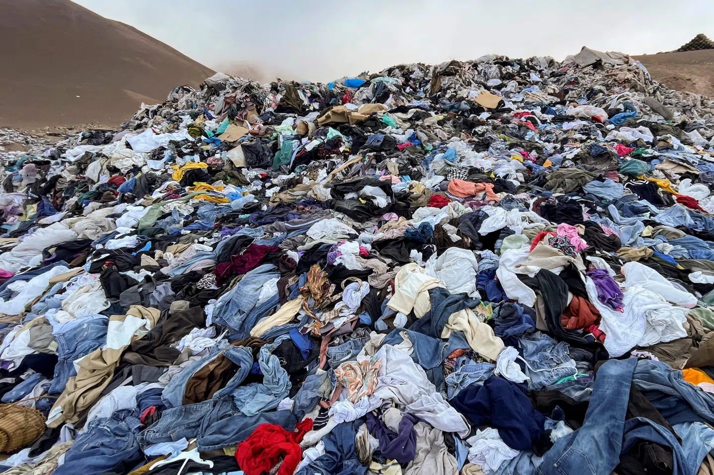 I EU producerer medlemslandene tilsammen 12,6 millioner ton tekstilaffald om året. (Arkivfoto).
