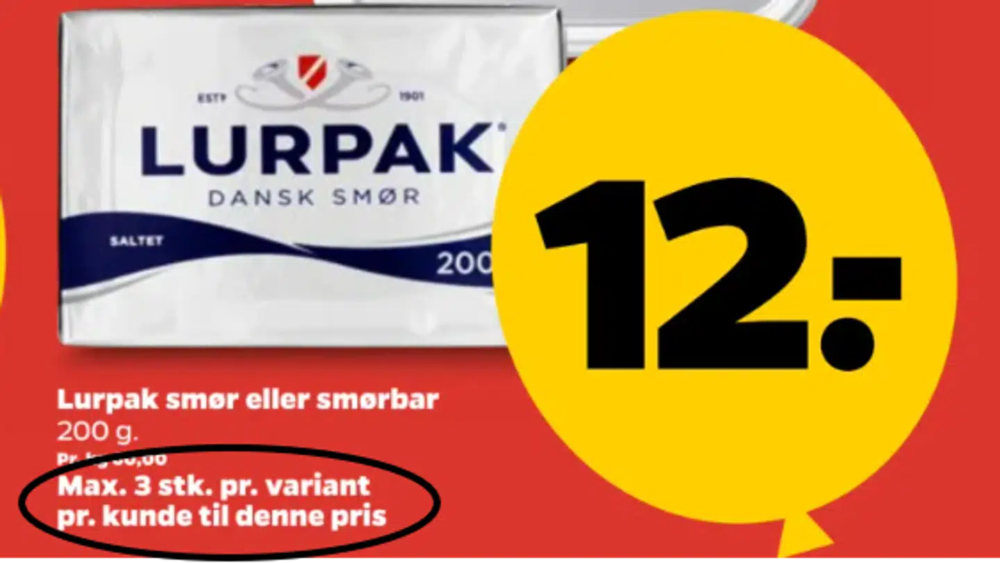 Her kan det ses, at der fra lørdag maks må købes tre pakker af den billige smør per kunde i Netto. Det er en halvering i forhold til december sidste år, hvor der blev ført en priskrig.