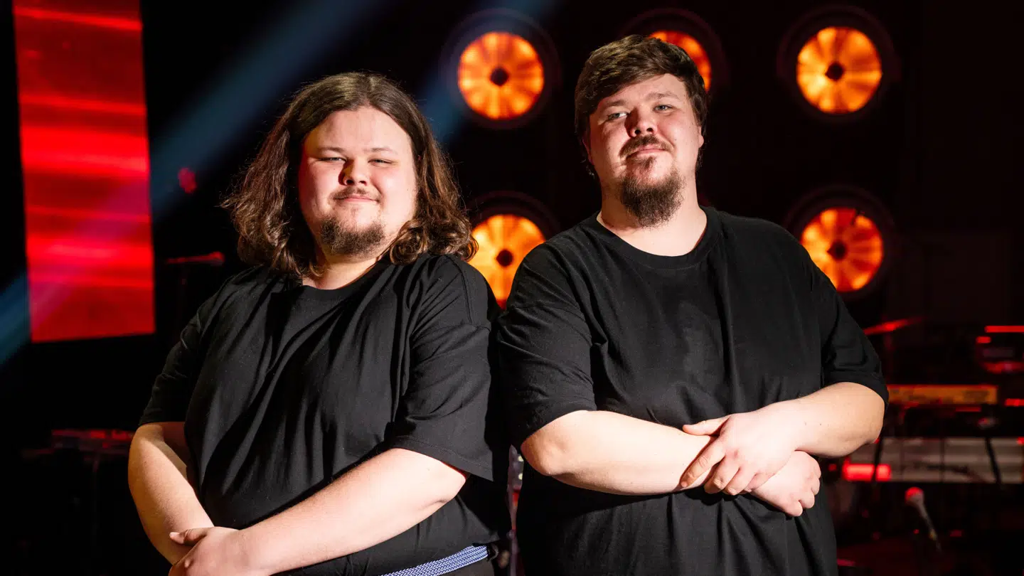 Marcus og Mathias er blevet til Blomster Bror.