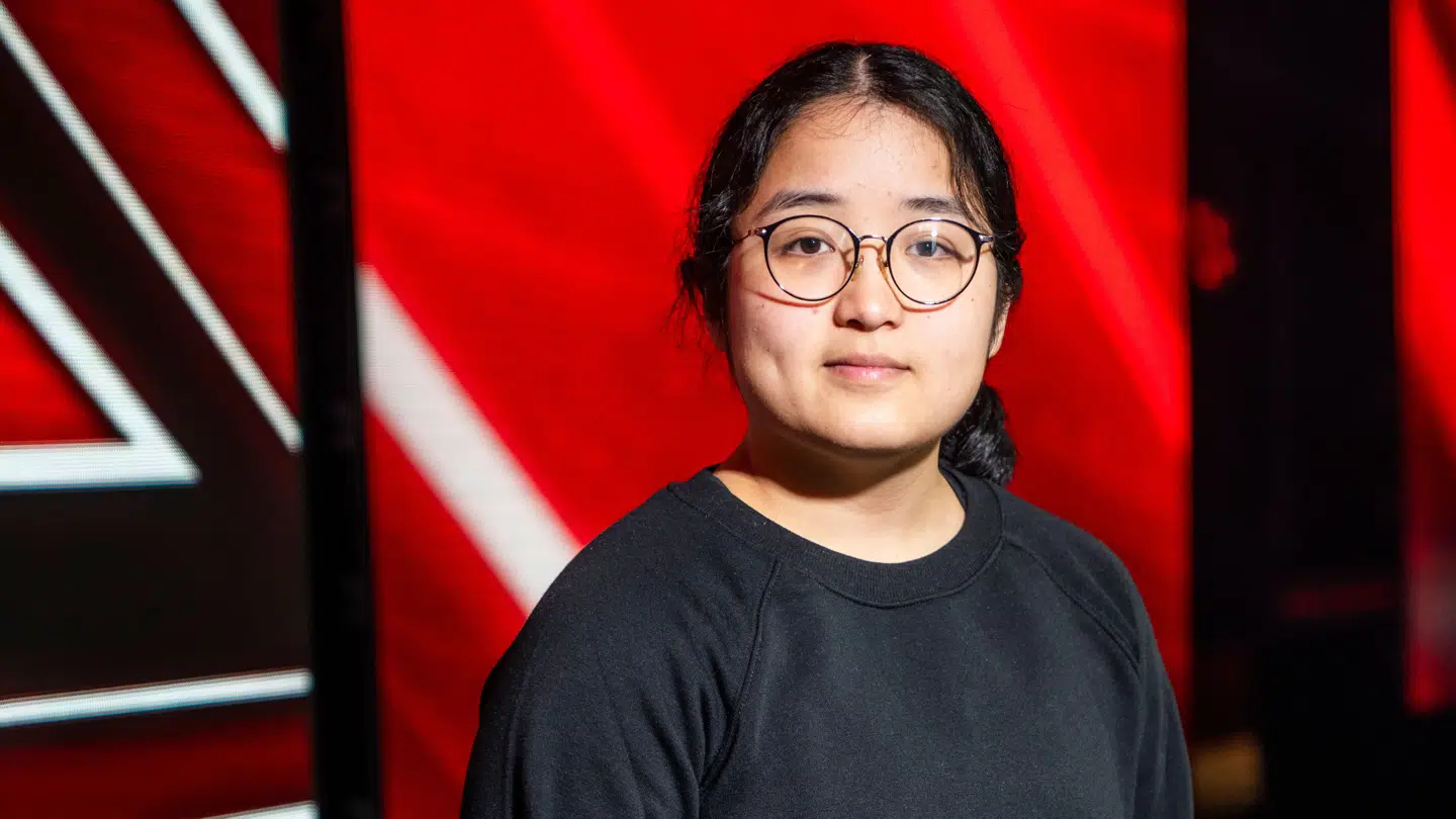 Leslie Nguyen er bookmakernes favorit til at vinde 'X Factor'.