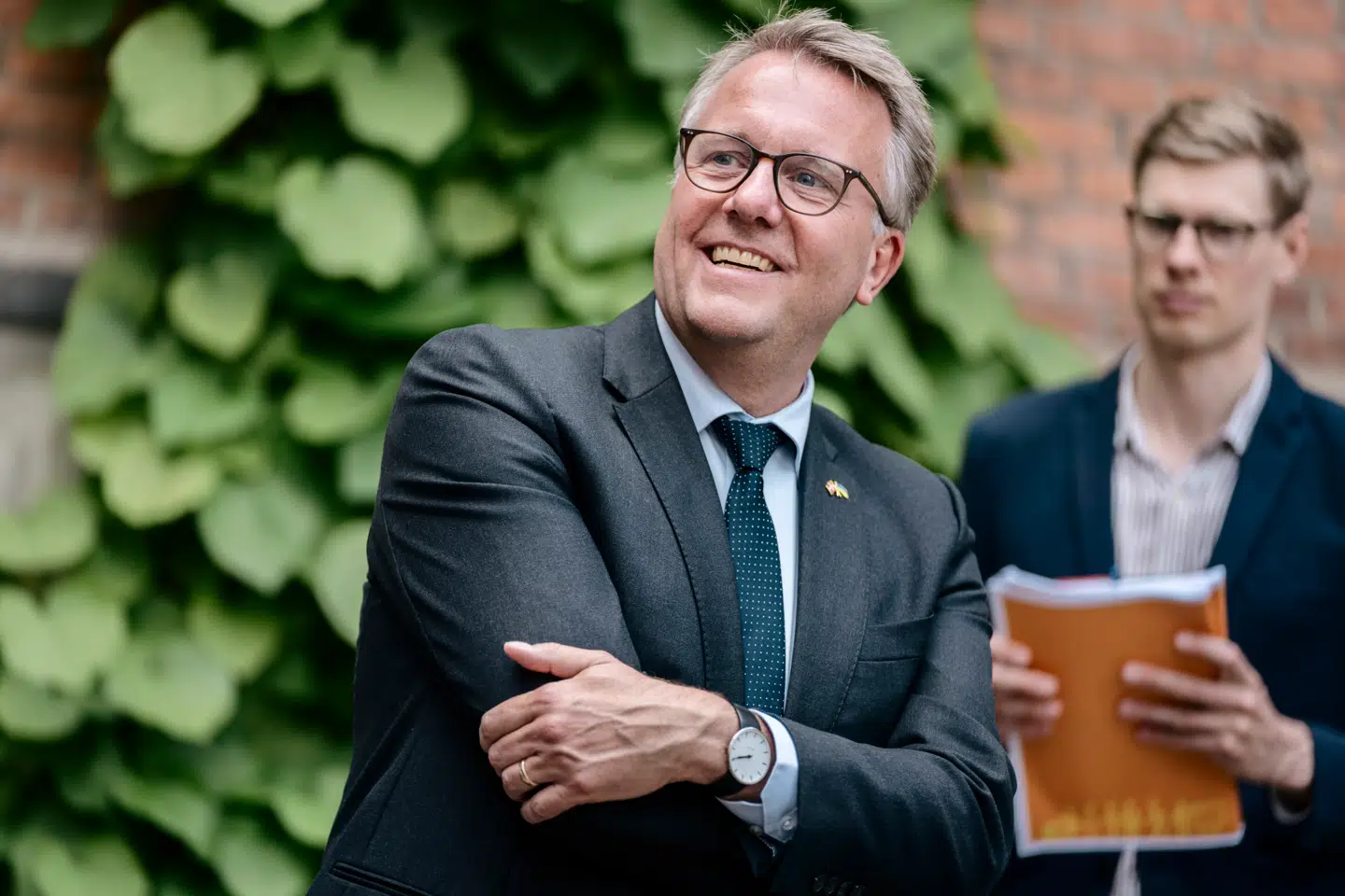 Det er et godt spørgsmål, om erhvervsminister Morten Bødskov (S) kan alle forkortelserne på de regler, som han nu vil tage et opgør med over for EU. Det handler om bæredygtighedsrapporteringen.