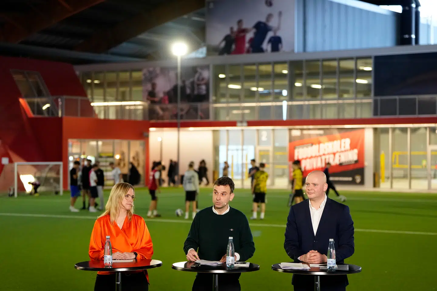 Rasmus Meyer og resten af Trivselskommissionen sender forældrene til debat med deres rapport.