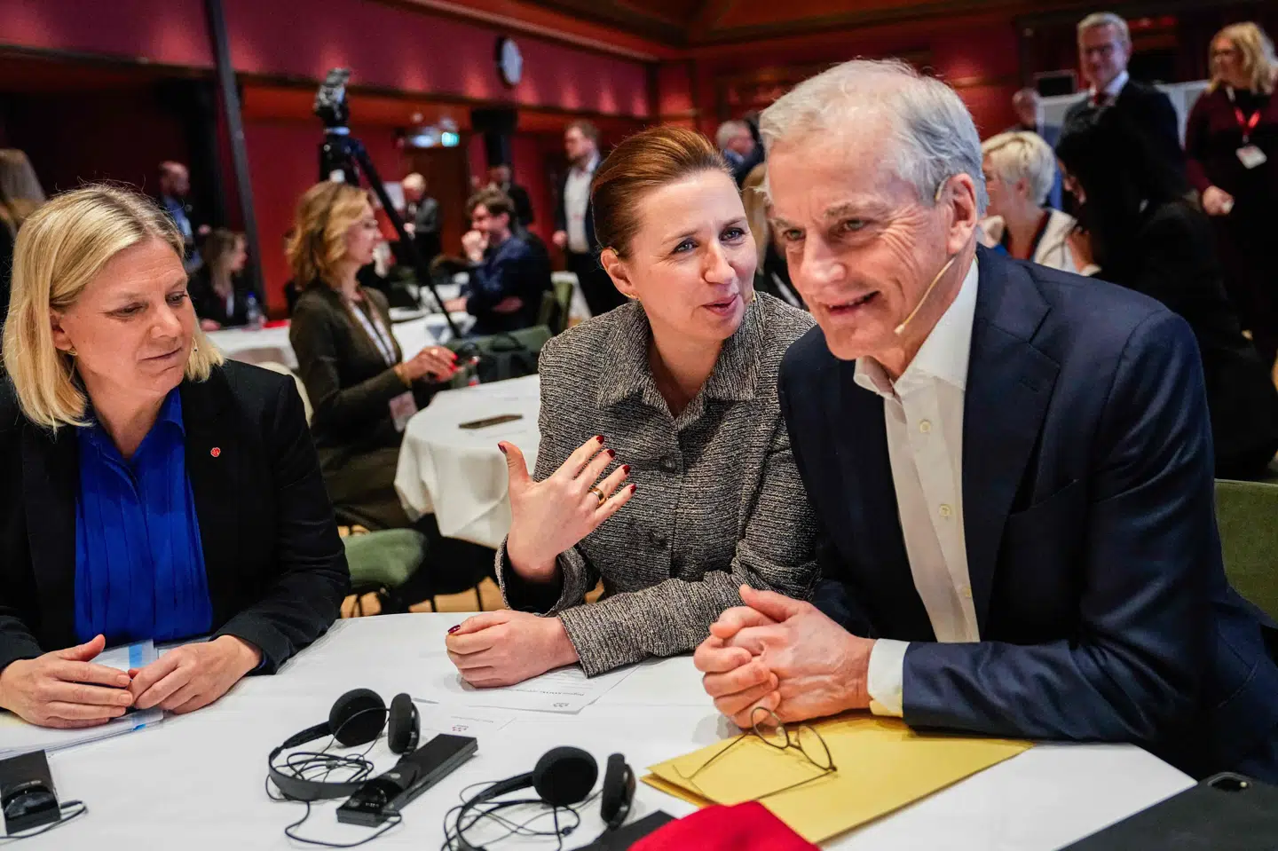 Norges statsminister Jonas Gahr Støre og Danmarks Mette Frederiksen har brugt meget tid sammen på det seneste, og nu varsler de nyt forsvarssamarbejde.