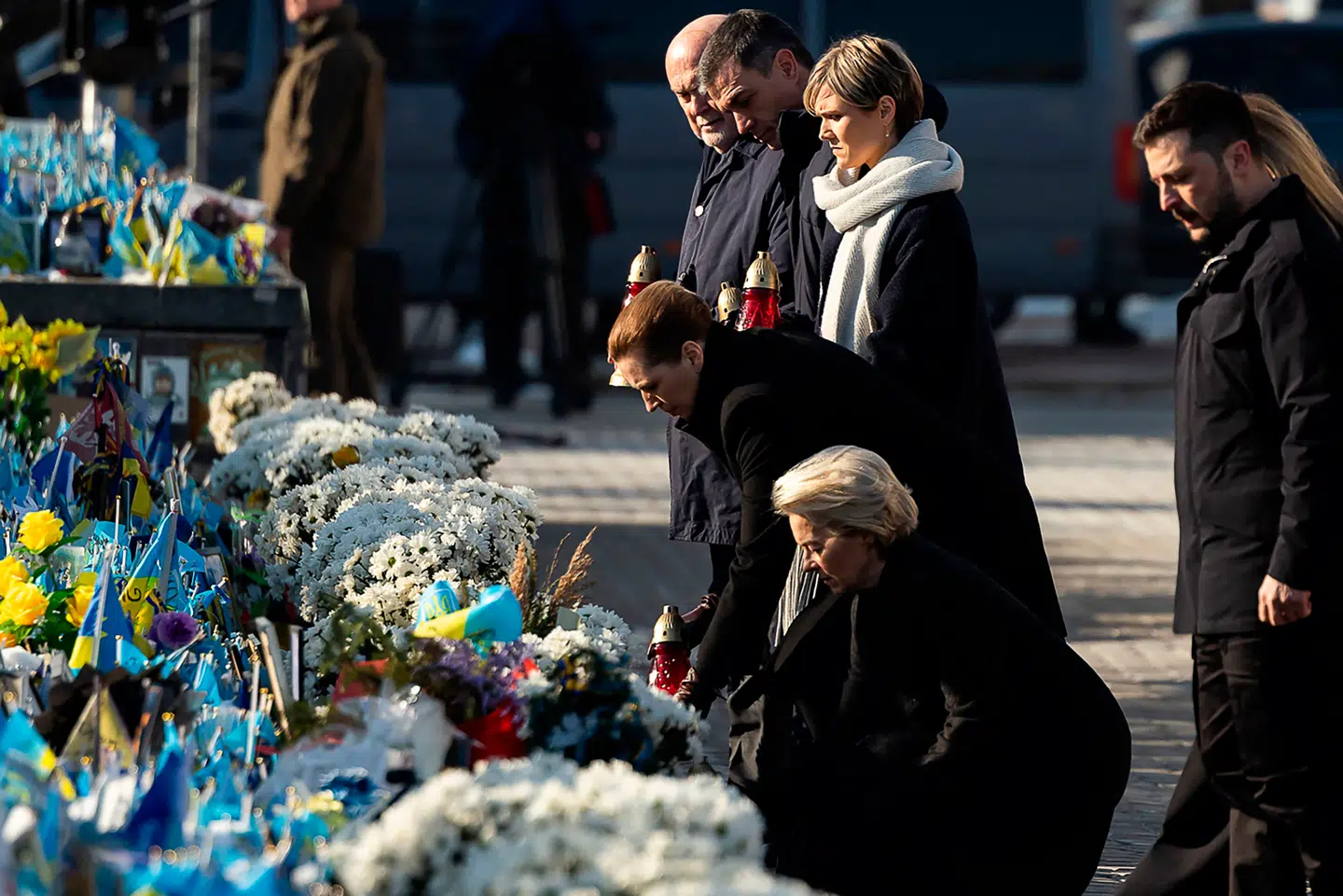 Den danske statsminister har sammen med en række andre statsledere netop besøgt Ukraine i forbindelse med treårsdagen for Ruslands angreb.