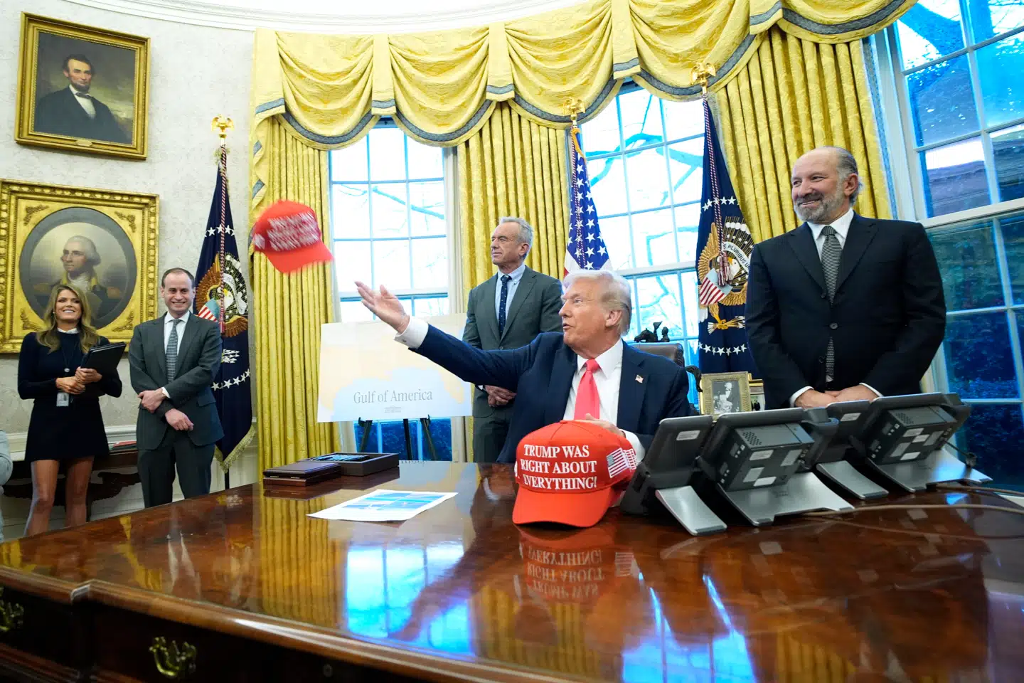 USAs præsident, Donald Trump, har igen vist, at han er ligeglad med statsfinanserne – når han selv er præsident.