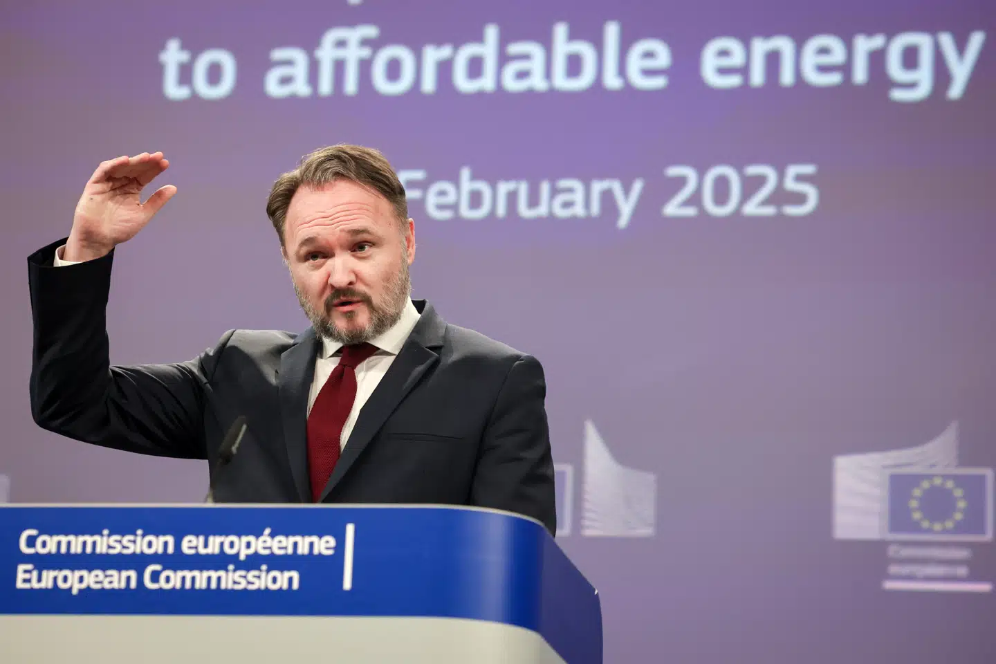 Over 47 millioner EU-borgere havde svært ved at varme hjemmet op sidste år. Det skal EU-kommissær Dan Jørgensen gøre noget ved.