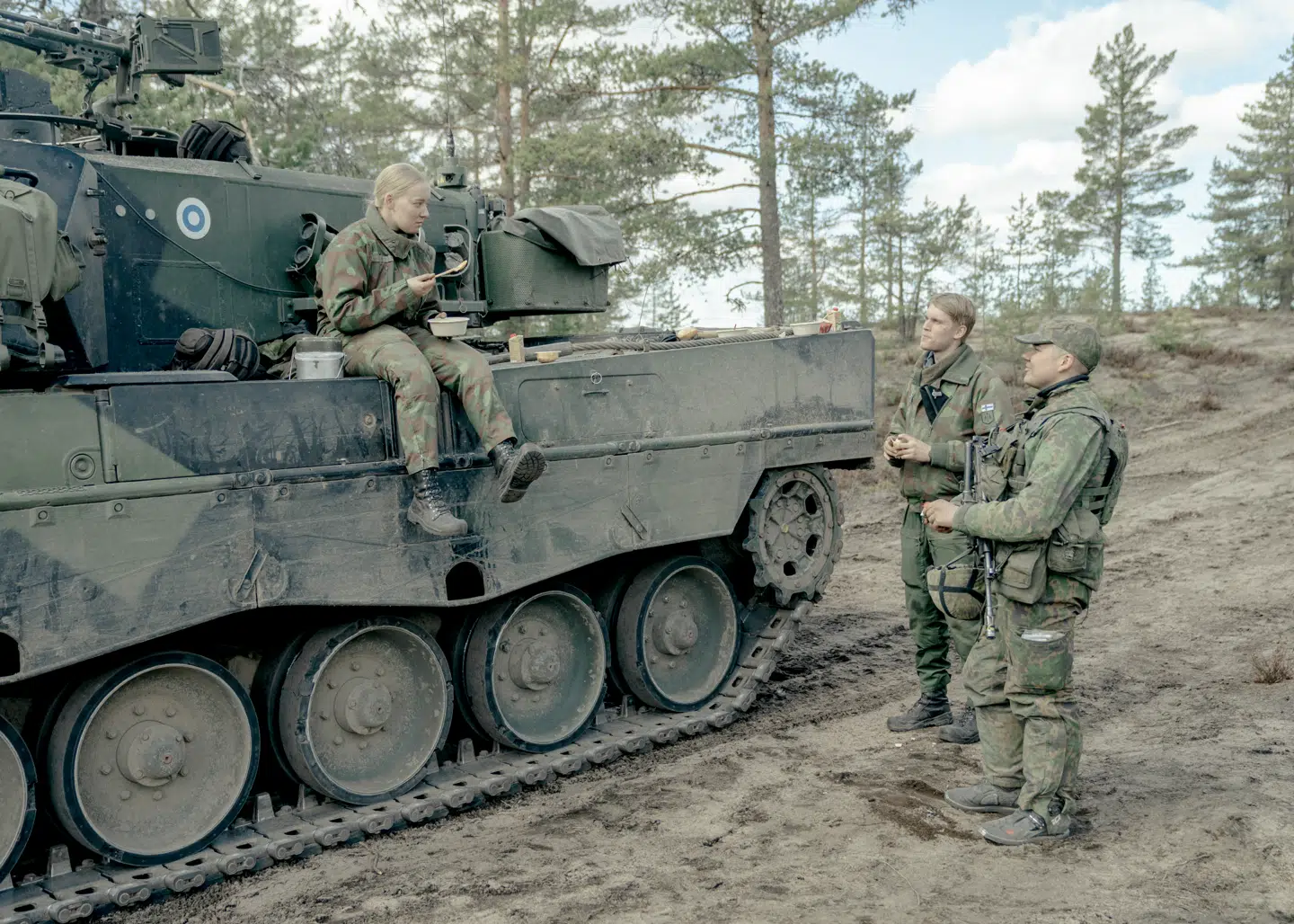 Næsten alle på Christiansborg er enige om, at Forsvaret skal oprustes massivt, og en ny opjustering af råderummet hjælper på finansieringen.