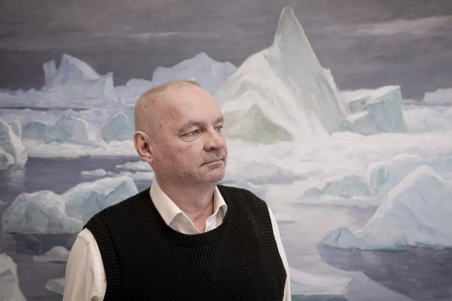 Christian Schultz-Lorentzen er tidligere chefredaktør i Grønlands største mediehus, Sermitsiaq, medforfatter til bogen »Kuupik Kleist – Drømmen om frihed« og mangeårig journalist i Grønland.