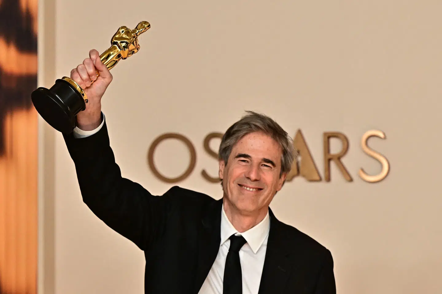 Den brasilianske filminstruktør Walter Salles har før fået en film nomineret til en oscarstatuette. Nu har han vundet for dramaet "I'm Still Here", der er baseret på en virkelig historie.