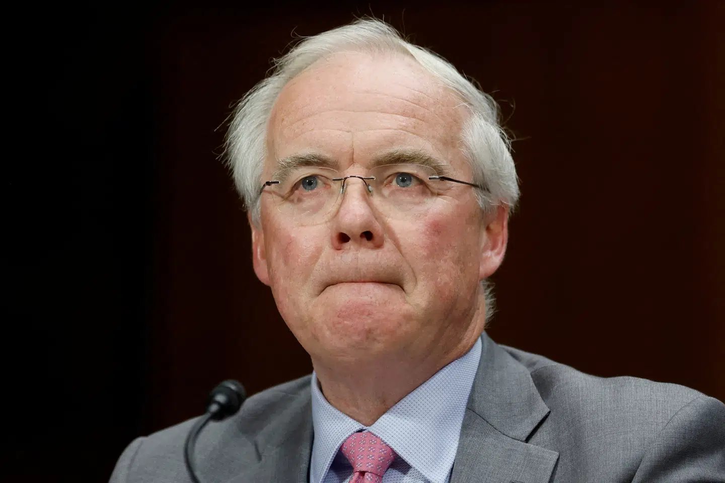 Her ses Kroger-topchefen Rodney McMullen på et tidspunkt, hvor Kroger stod til at skulle fusionere med supermarkedskæmpen Albertsons. Sammensmeltningen faldt imidlertid til jorden, da den amerikanske konkurrrencestyrelse vurderede, at det bare ville føre til at højere priser for kunderne og mindre konkurrence bredt set.