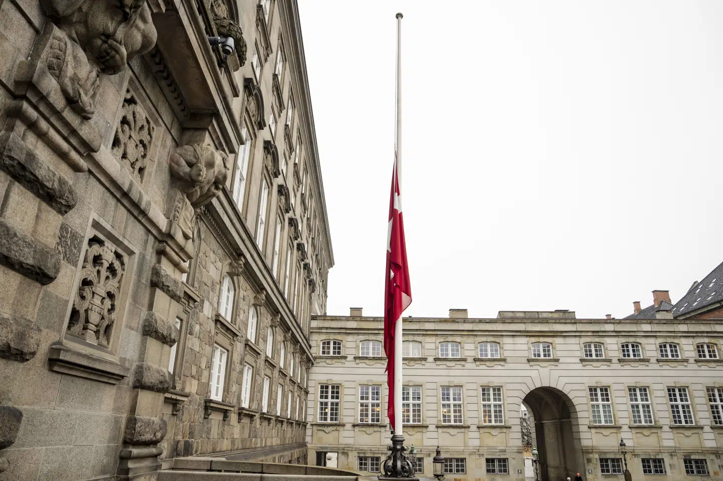 Folketinget har nu indført et decideret forbud mod at bruge kinesiske Deepseek på de udleverede enheder. (Arkivfoto).