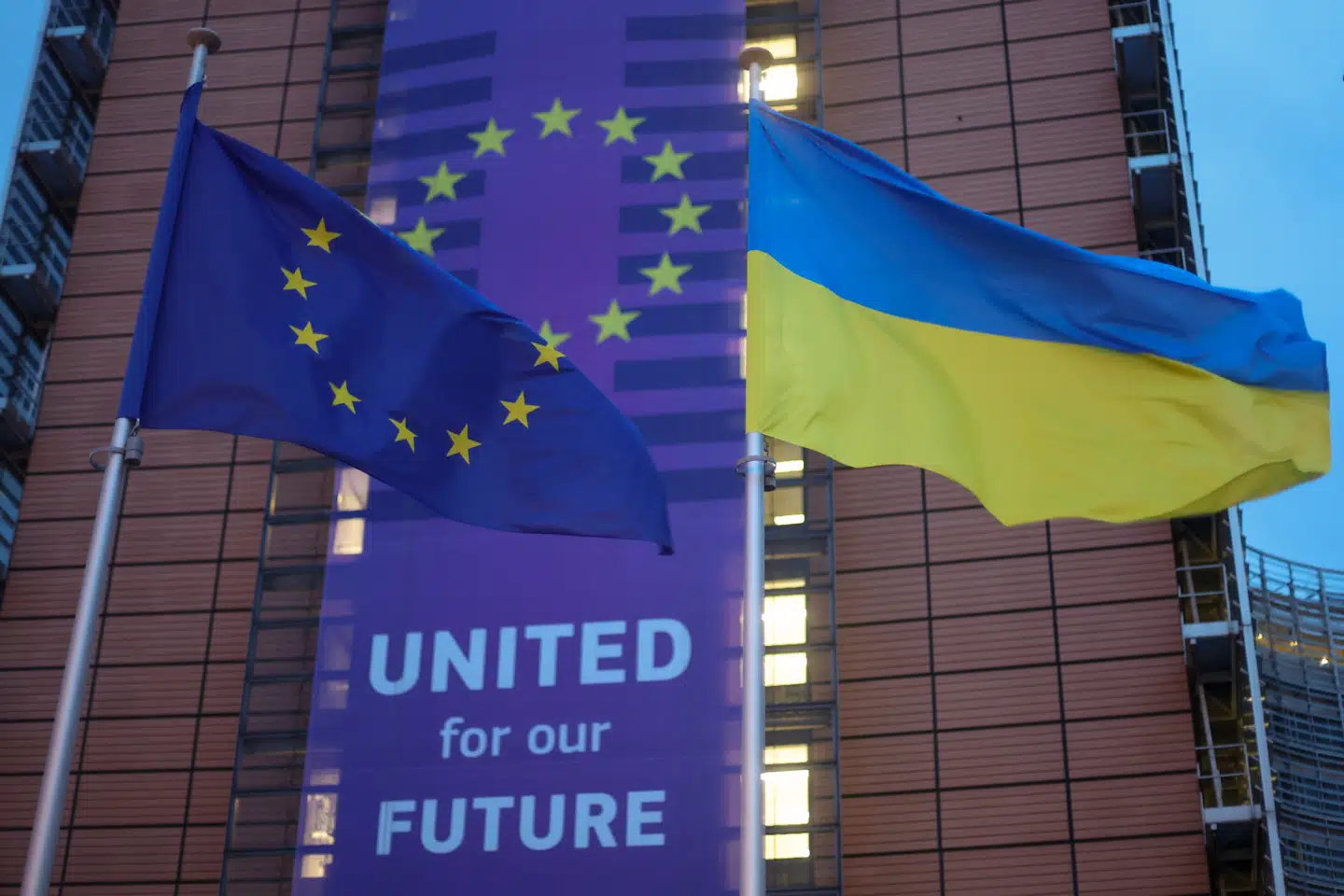 EU importerer russisk naturgas for mere end det dobbelte af, hvad unionen selv er i stand til at producere.