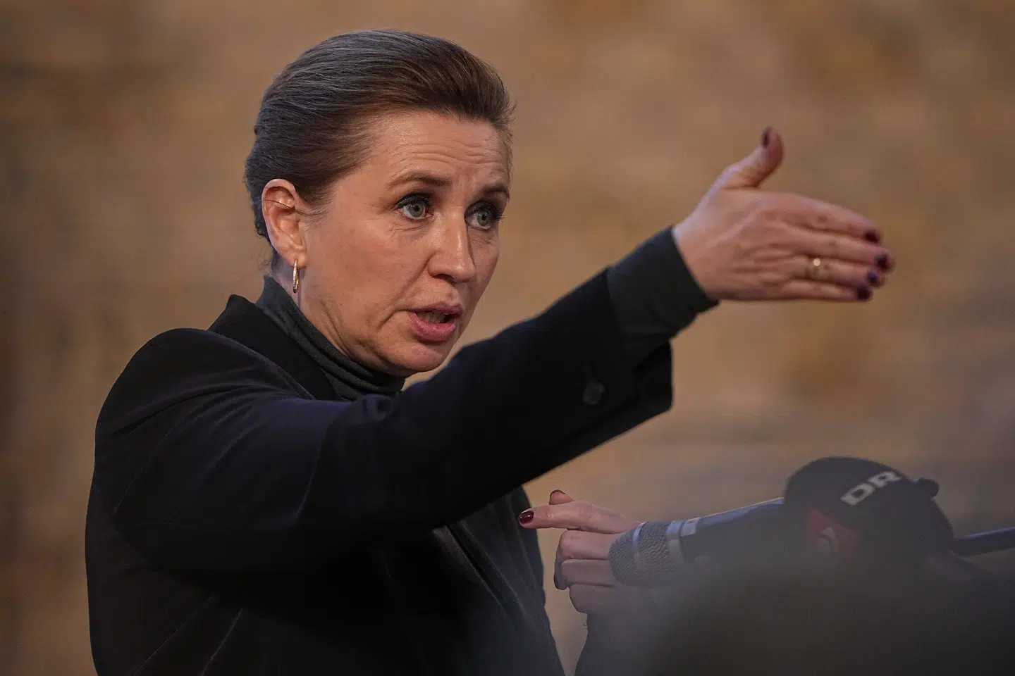 Mandag deltog statsminister Mette Frederiksen (S) i et debatarrangement på Aarhus Universitet. Tirsdag er hun gæst i en særudgave af et TV Midtvest-program, hvor hun svarer på spørgsmål fra salen. (Arkivfoto).