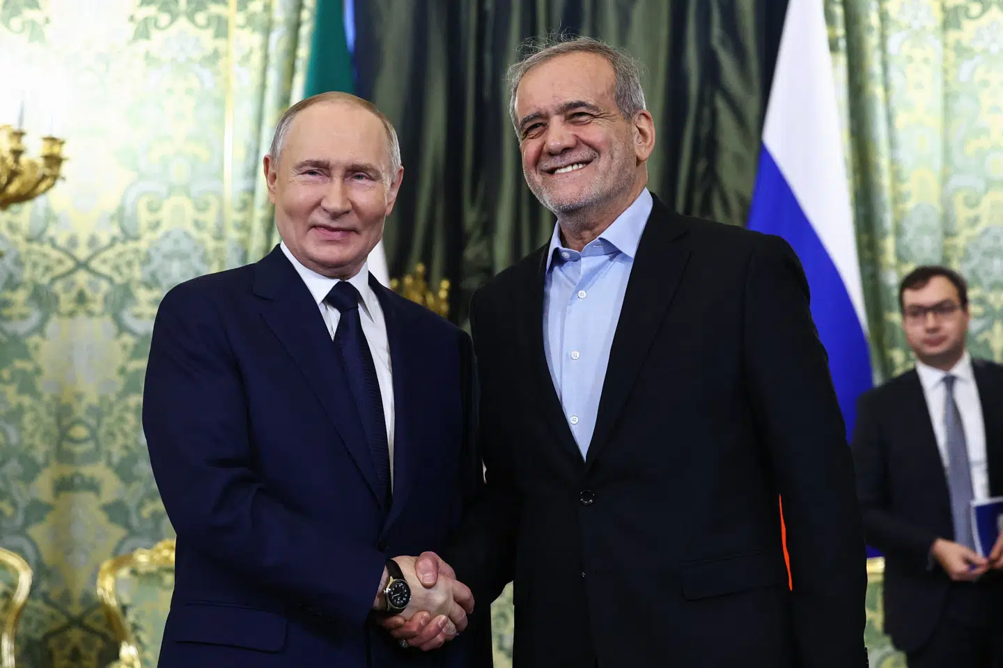 Irans præsident, Masoud Pezeshkian, besøgte sin kollega i Rusland, Vladimir Putin, i januar for at underskrive en samarbejdsaftale mellem de to lande. Arkivfoto: Evgenia Novozhenina/Ritzau Scanpix