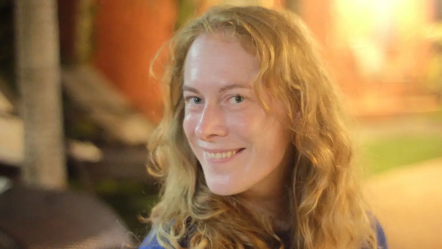 Trine Rytter deler til hverdag ud af sine rejseråd til solo-rejser på @solorejserifarver.