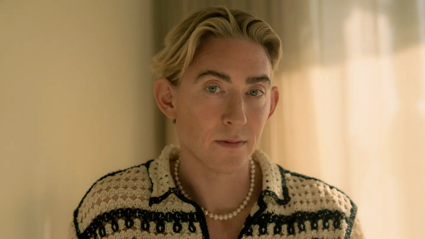 Tv- og radiovært Emil Thorup skal giftes for første gang.