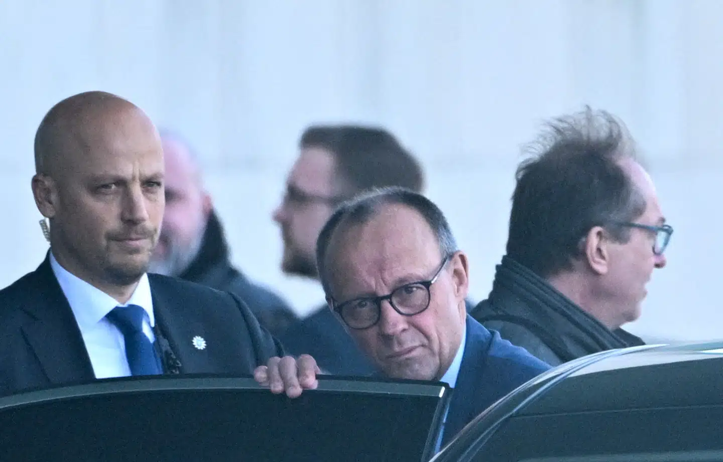 Den kommende tyske kansler Friedrich Merz vil både lempe regler om gæld samt bruge flere penge på våben.