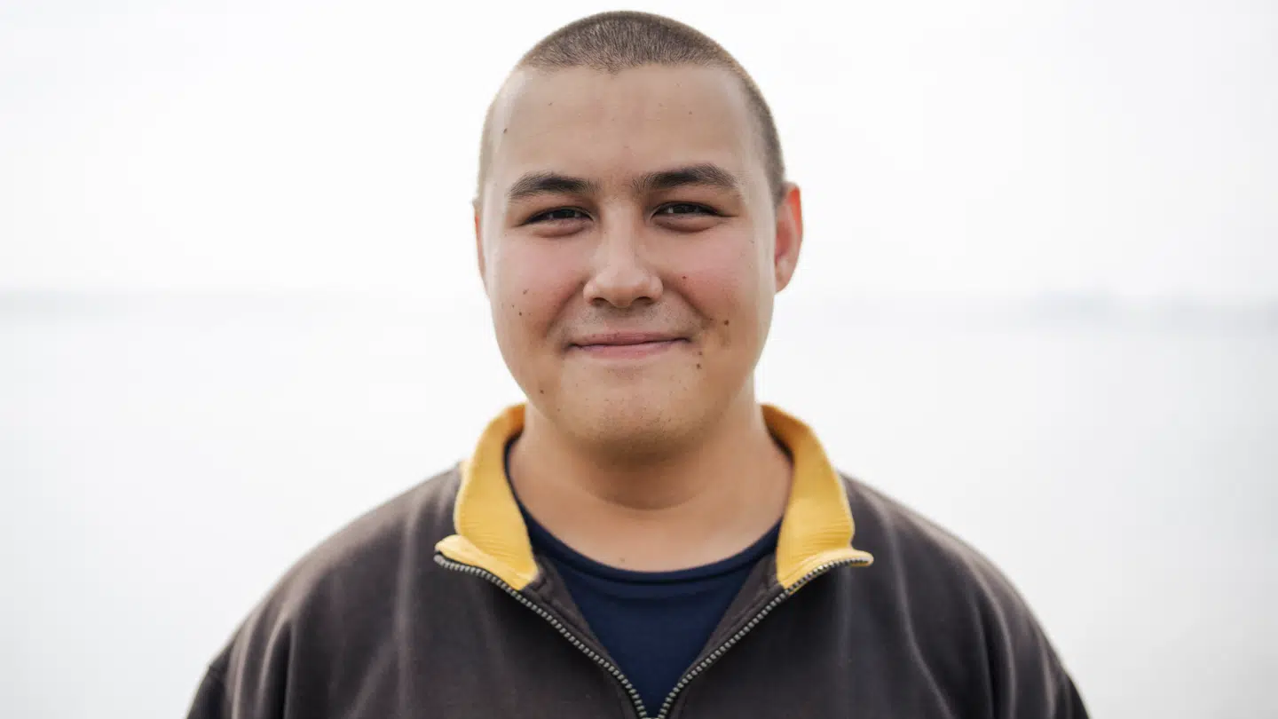 Nicolai Wang er landsformand i Liberal Alliances Ungdom, hvor han sidder sammen med næstlandsformand Kasper Lindholm.