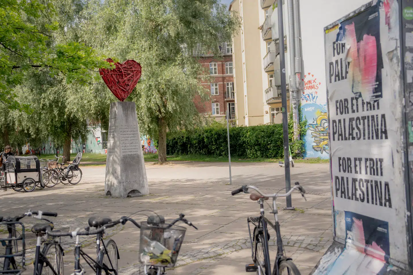 Den unavngivne plads, som med stor sandsynlighed fremover skal hedde Palæstinas Plads, fotograferet i sommer.