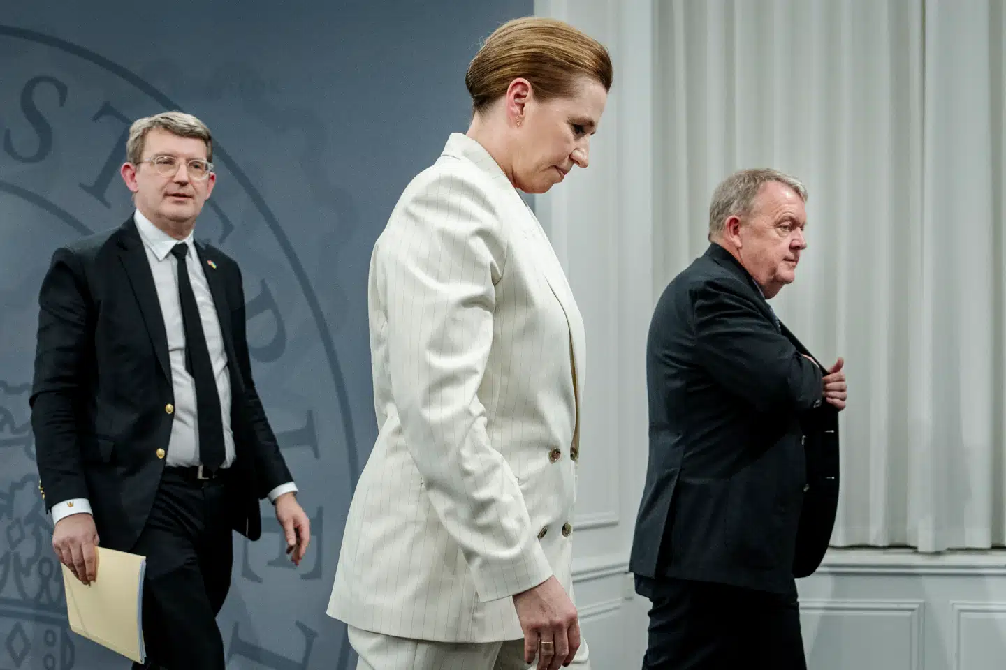 Den 2. marts sagde statsminister Mette Frederiksen (S) til TV 2, at Danmark har »et åbent sind« i forhold til at sende fredsbevarende styrker til Ukraine.