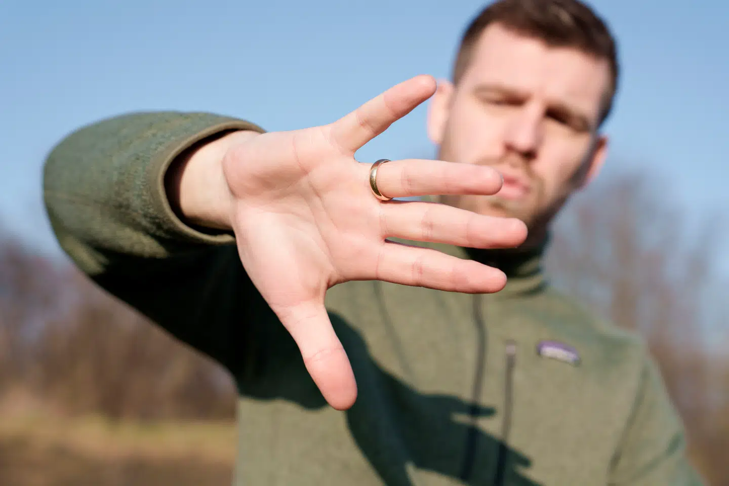Kaster ministeren håndtegn? Nej, Morten Dahlin er i gang med at beskrive Fingerplanen.