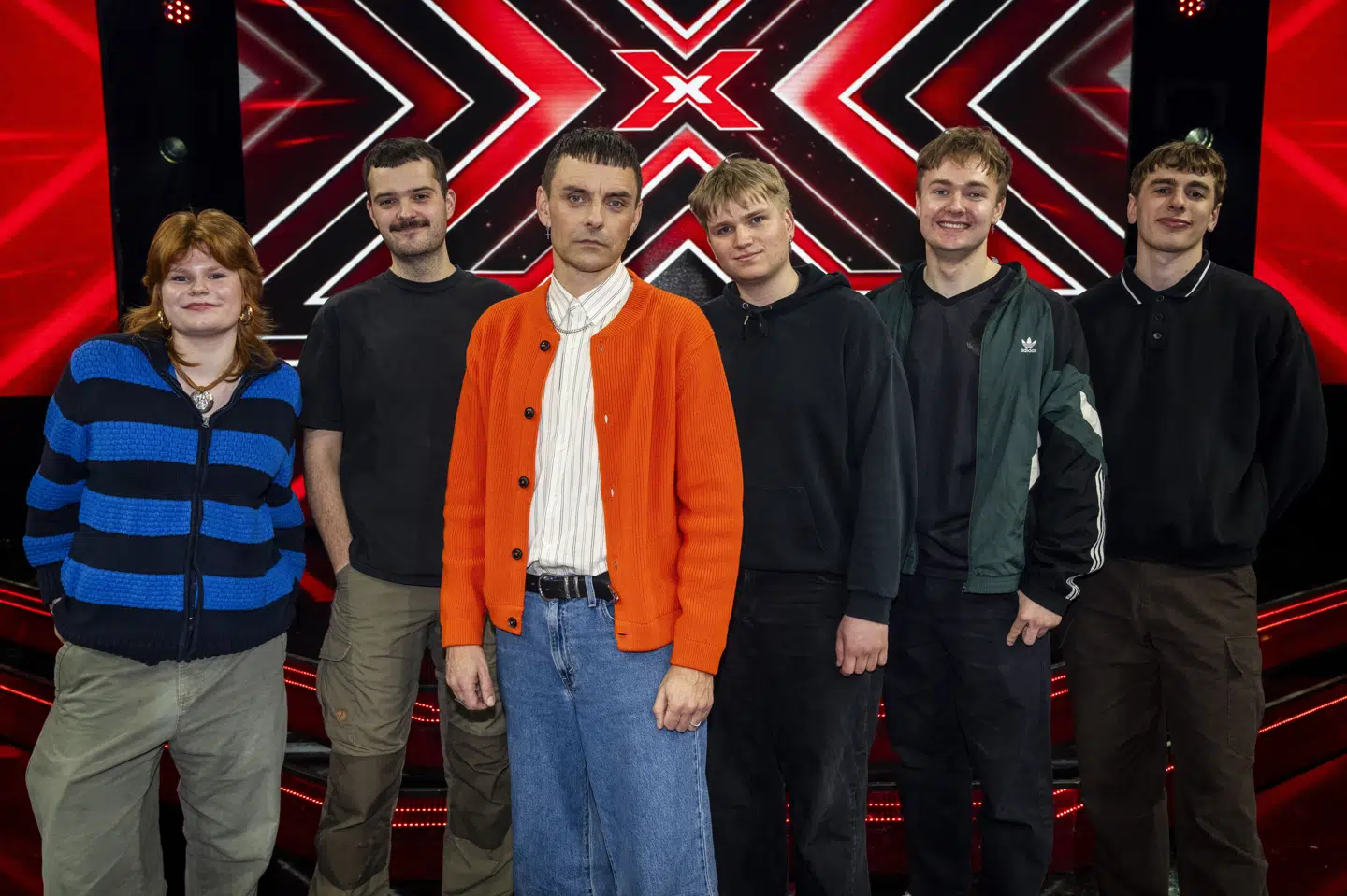 Simon Kvamm gik til liveshowene af "X Factor" med sine tre deltagere, som har fået kunstnernavnene Hva så Asta, thomas ove og 9000 Håb.