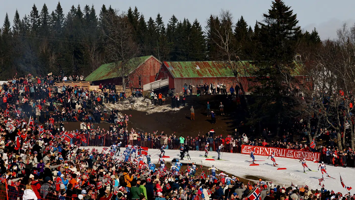 Nordic Skiing – FIS Nordic World Ski Championships – Trondheim, Norway – March 8, 2025 General view of skiers during the Men's 50km Mass Start Free REUTERS/Kai Pfaffenbach