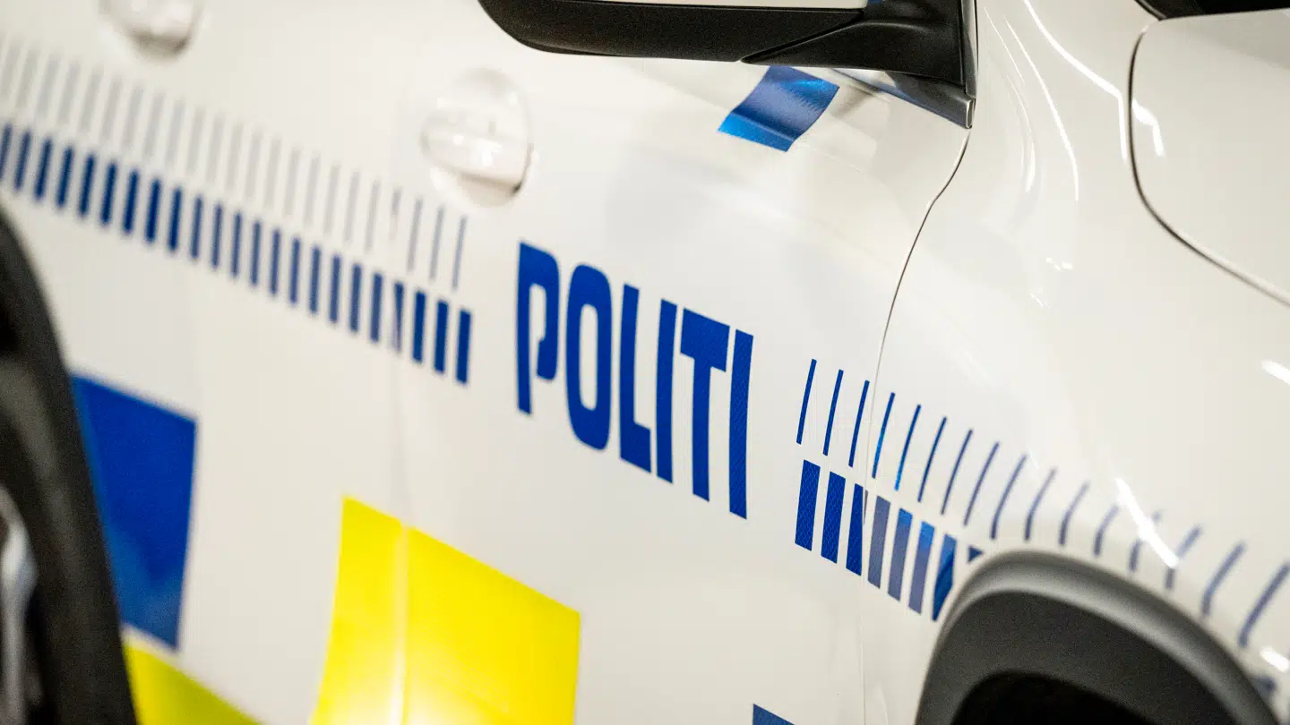 Fyns politi efterforsker et dødsfald efter en påkørsel af tog.