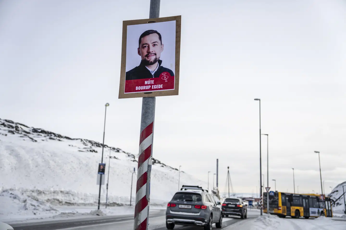 Valgplakater præger i disse dage Nuuks gader, inden befolkningen i Grønland går til valg 11. marts.