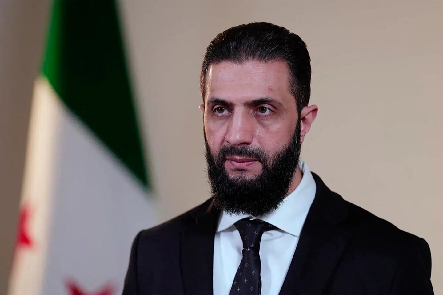 Syriens midlertidige præsident, Ahmed al-Sharaa, taler i Damaskus 9. marts 2025. Foto: Syrian Presidency, AFP