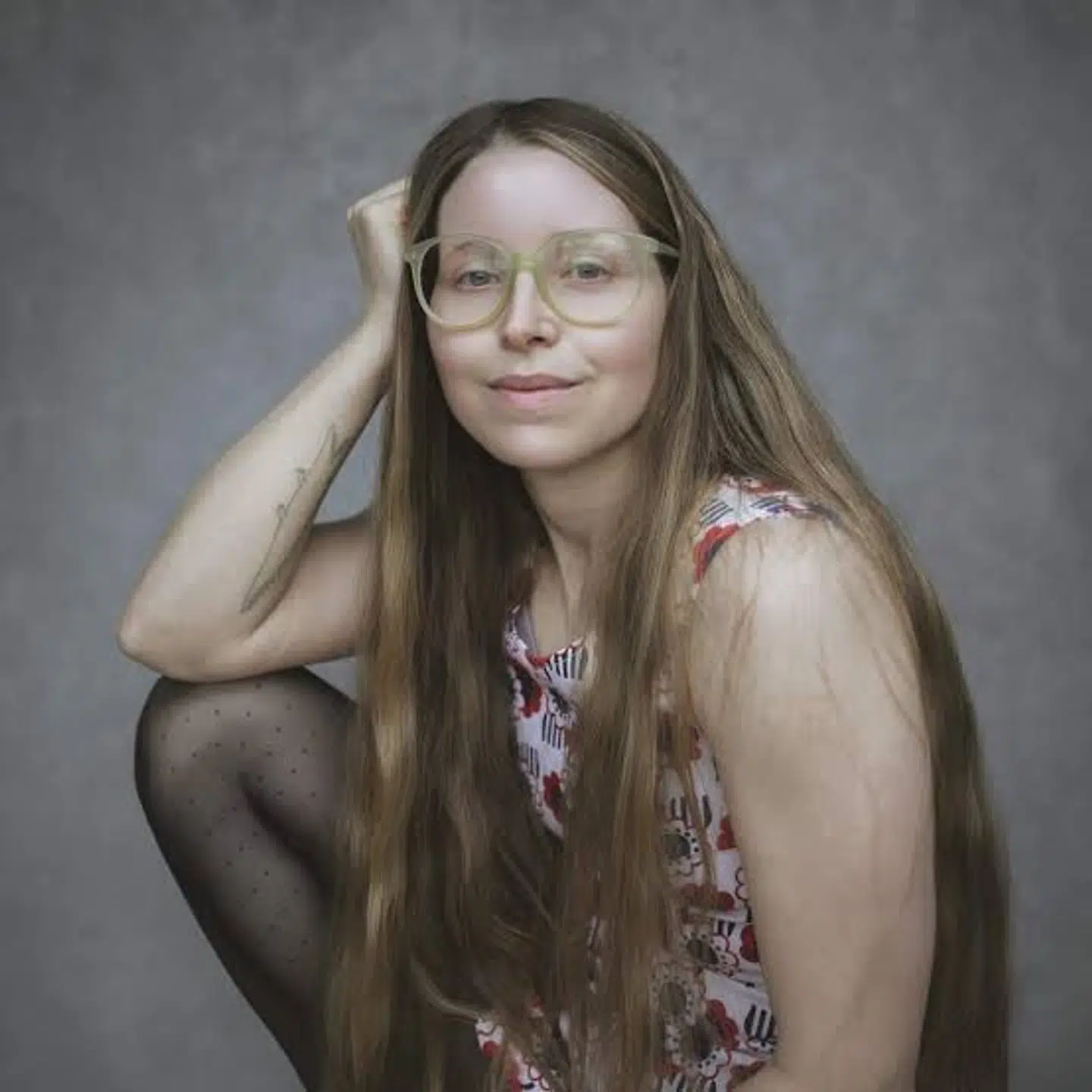 Jessie Cave er skuespiller kendt fra særligt 'Harry Potter' – og snart sælger hun videoer af sit hår. Foto: Curtis Brown / PR
